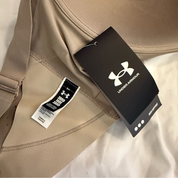 NWT Under Armour Uplift Sports Bra - Picture 3 of 6